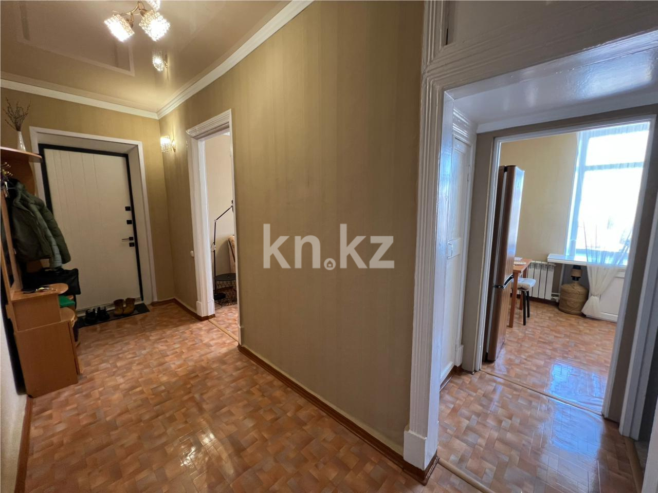 Продажа 2-комнатной квартиры, 54 м² - Продажа квартир в Караганде - страница 3 фото 8 из 23