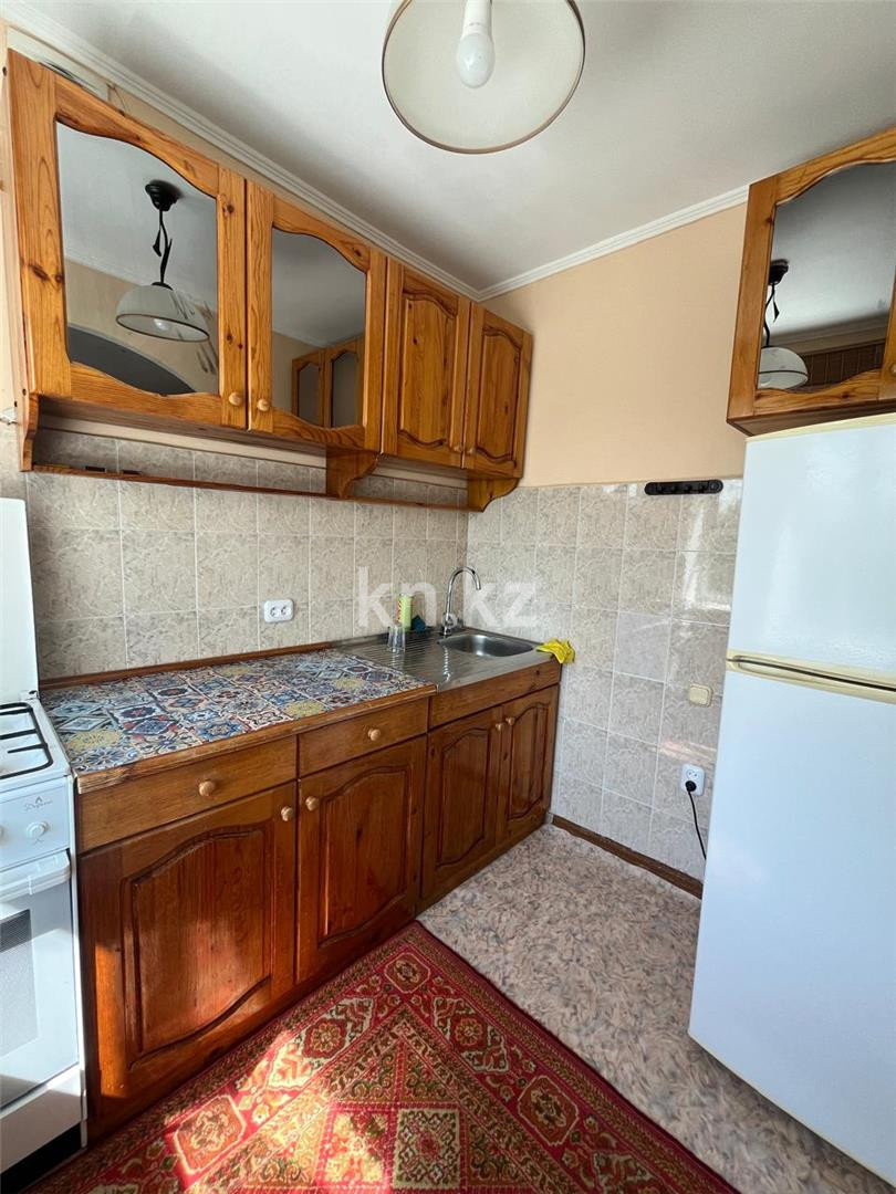 Продажа 3-комнатной квартиры, 57 м², ул. Алиханова в Караганде - фото 8