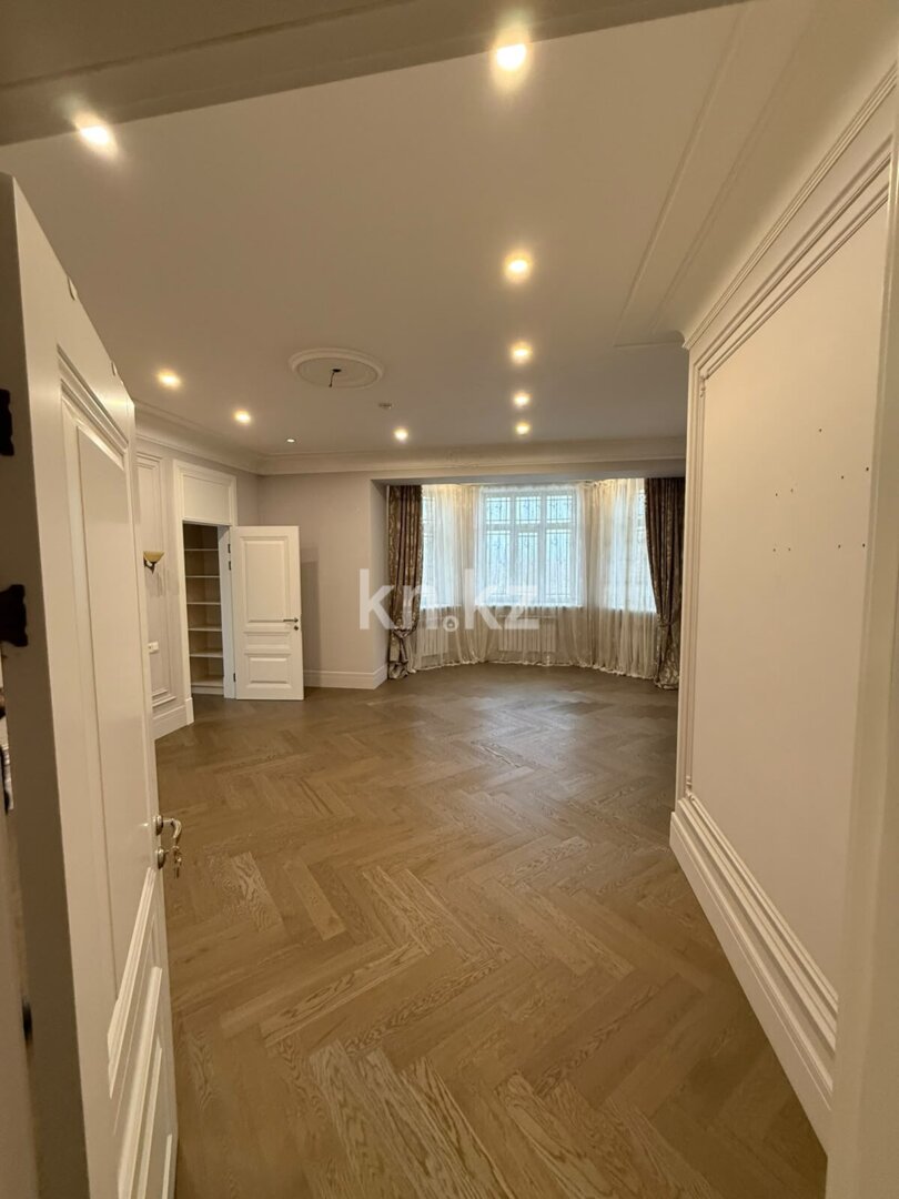 Продажа 7-комнатного дома, 550 м² в Караганде - фото 5
