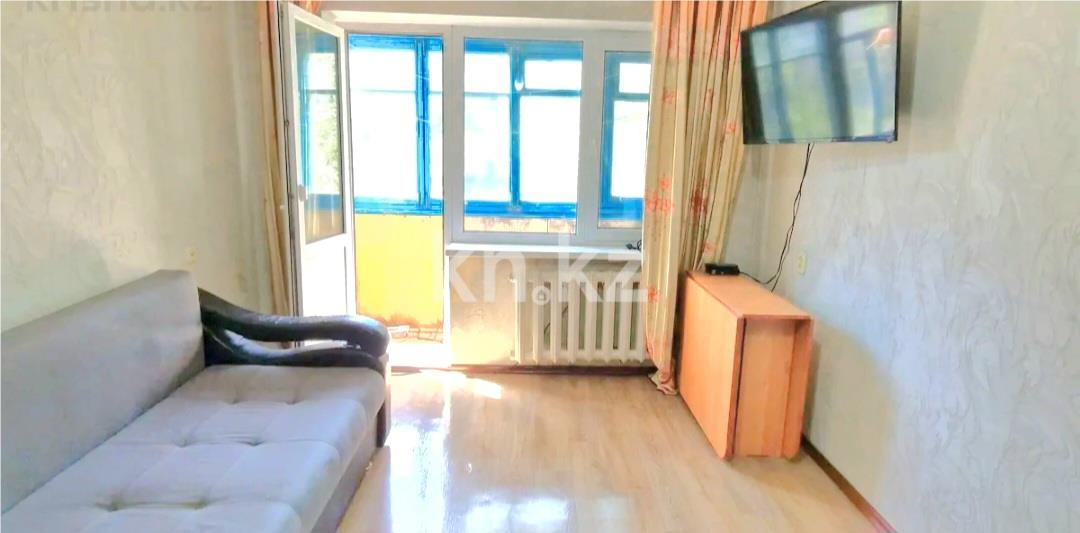 Продажа 1-комнатной квартиры, 30 м², мкр-н 18 - Продажа  однокомнатных квартир в Караганде фото 1 из 9