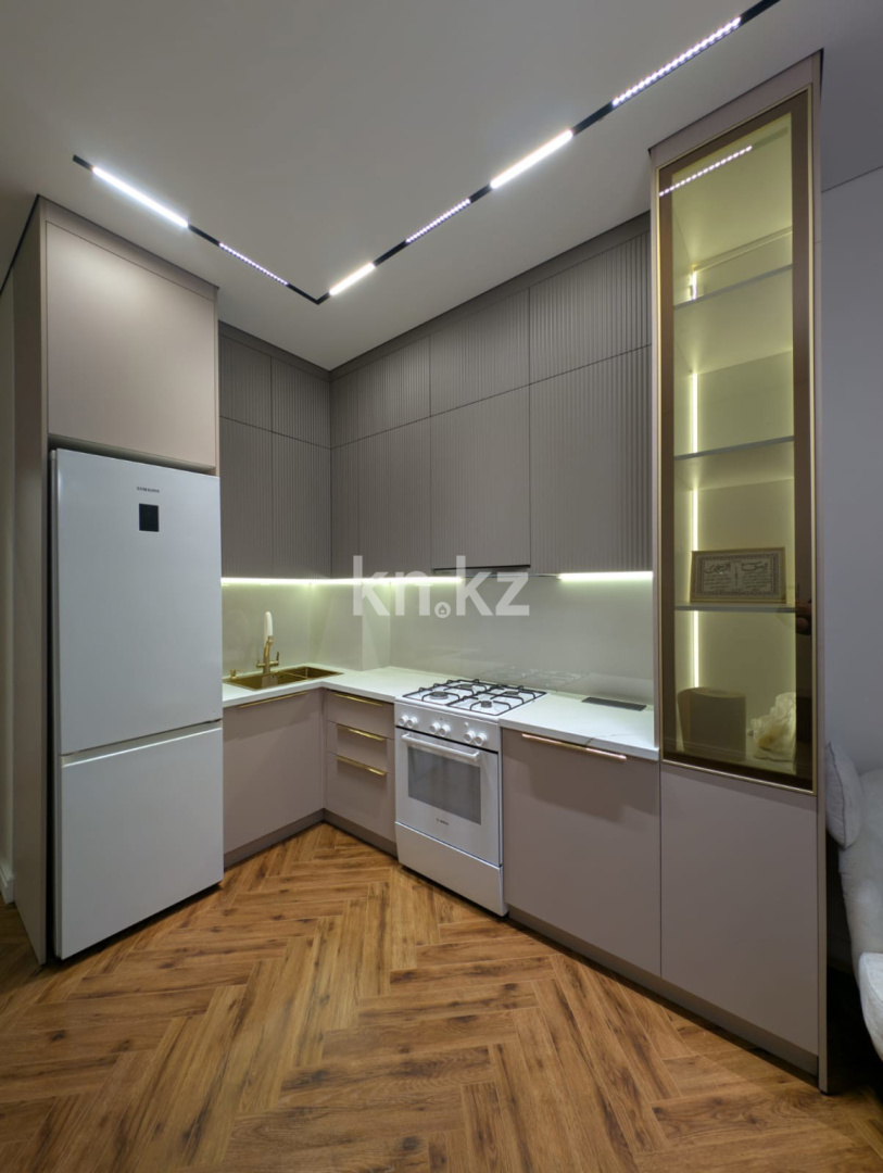 Продажа 2-комнатной квартиры, 80.3 м² - Продажа жилой и коммерческой недвижимости в Уральске фото 14 из 26