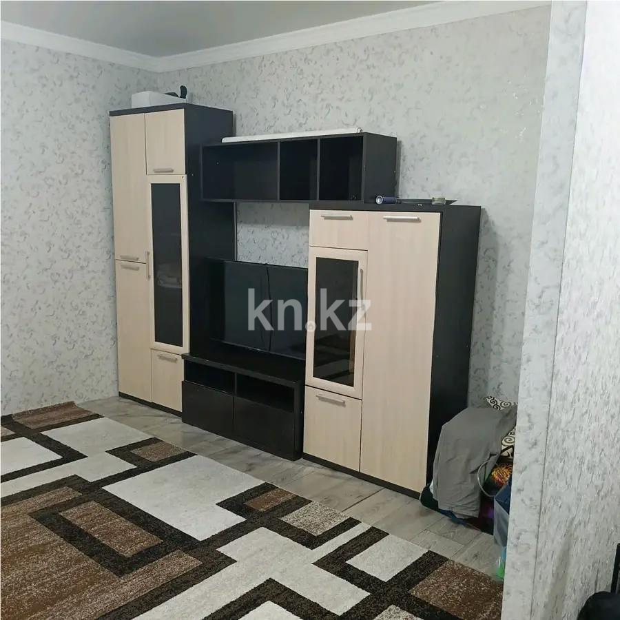 Продажа 1-комнатной квартиры, 32 м², ул. Гапеева, дом  5 - Продажа квартир в Караганде с фото фото 1 из 5