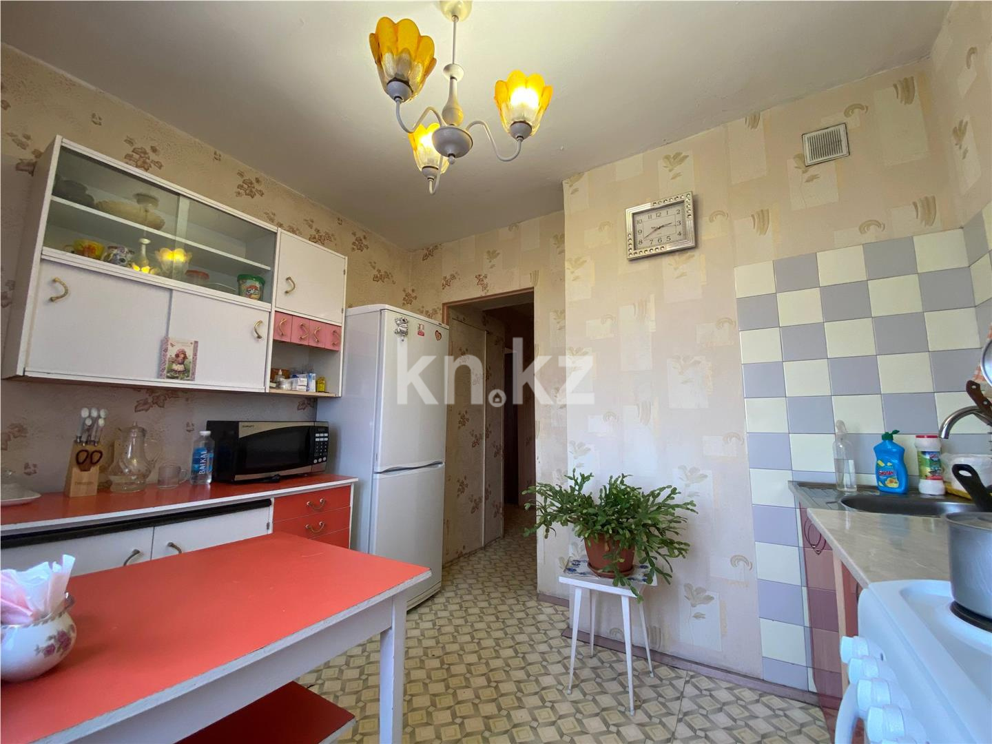 Продажа 2-комнатной квартиры, 51 м², мкр-н 8-й - Продажа квартир в Темиртау фото 6 из 16