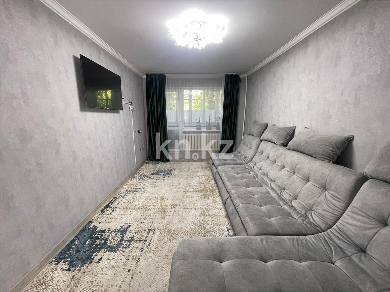 Продажа 3-комнатной квартиры, 70 м², ул. Сатыбалдина - Продажа квартир в Караганде фото 3 из 19