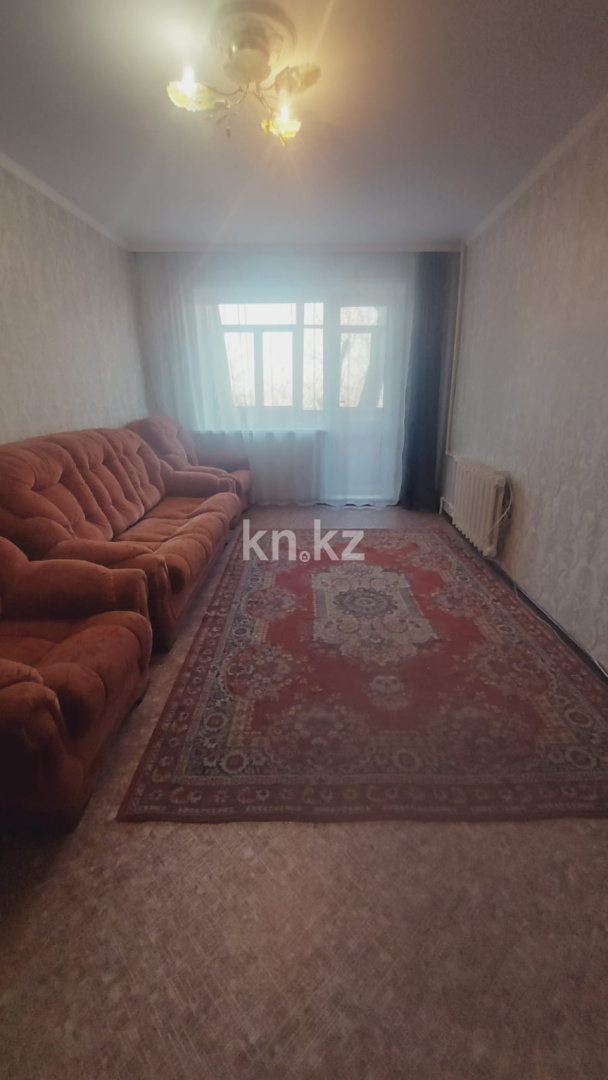 Продажа 4-комнатной квартиры, 76 м², 1 кв-л, дом  14 в Караганде