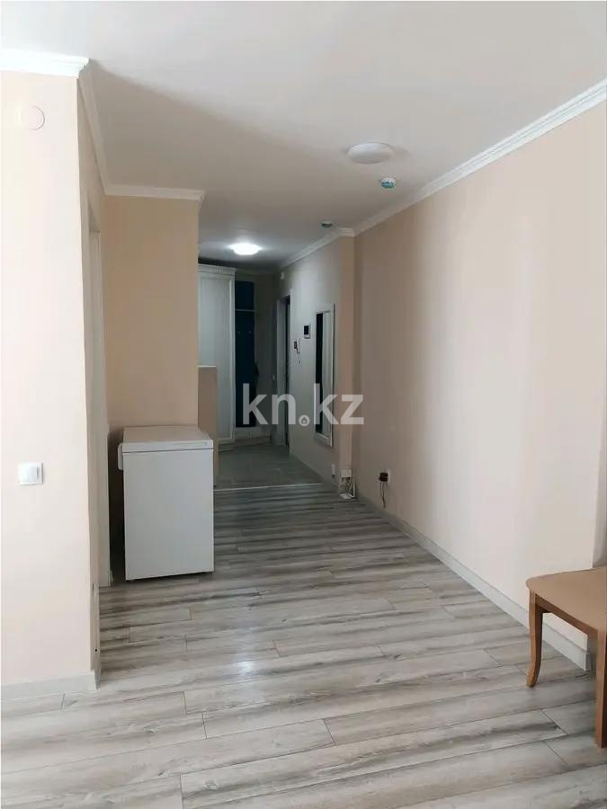 Продажа 3-комнатной квартиры, 82 м², ул. Ашимова, дом  26 в Караганде - фото 7