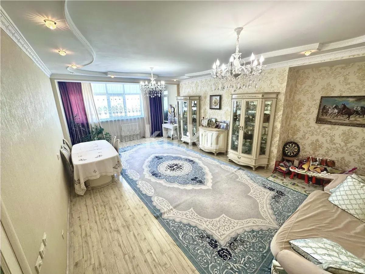 Продажа 3-комнатной квартиры, 120 м², ул. Калдаякова, дом  1 в Астане