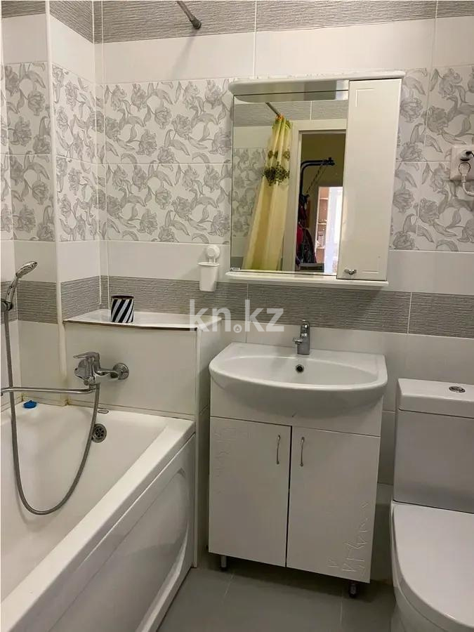 Продажа 2-комнатной квартиры, 61 м², мкр-н Степной-2, дом  14/1 - Продажа  двухкомнатных квартир в Караганде фото 4 из 5