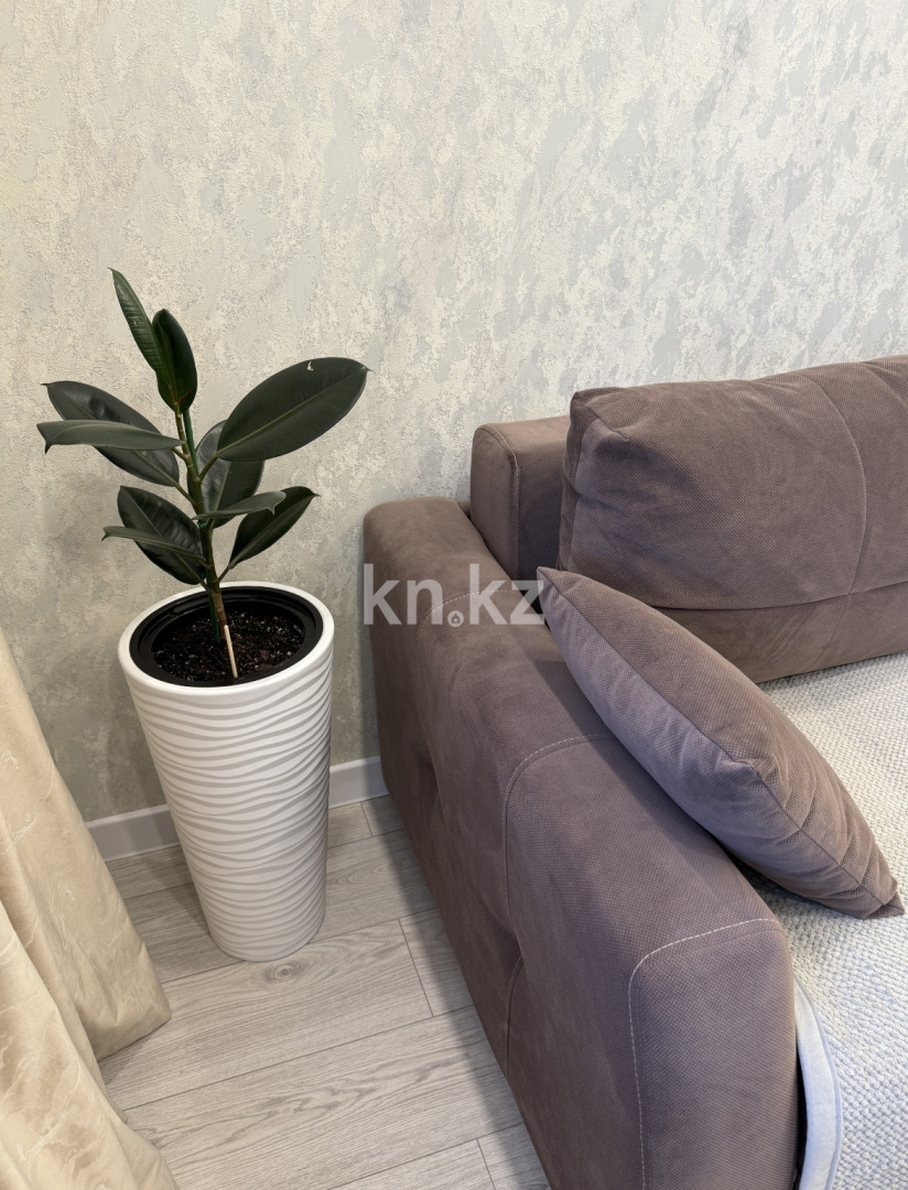 Продажа 3-комнатной квартиры, 87 м² - Недвижимость в Караганде - страница 2 фото 10 из 34