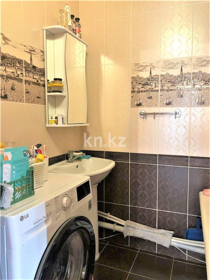 Продажа 2-комнатной квартиры, 53 м², мкр-н Степной-1, дом  1 - Продажа  двухкомнатных квартир в Караганде фото 9 из 18