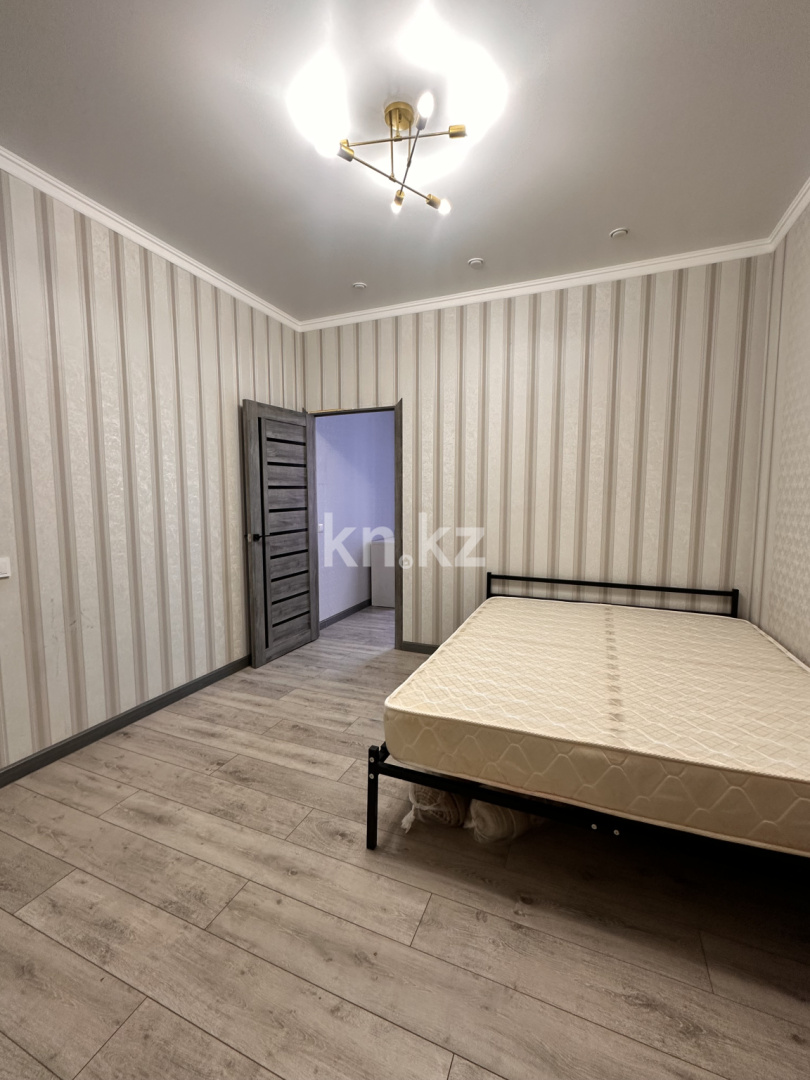 Продажа 2-комнатной квартиры, 66 м², ул. Ашимова, дом  21 в Караганде - фото 4