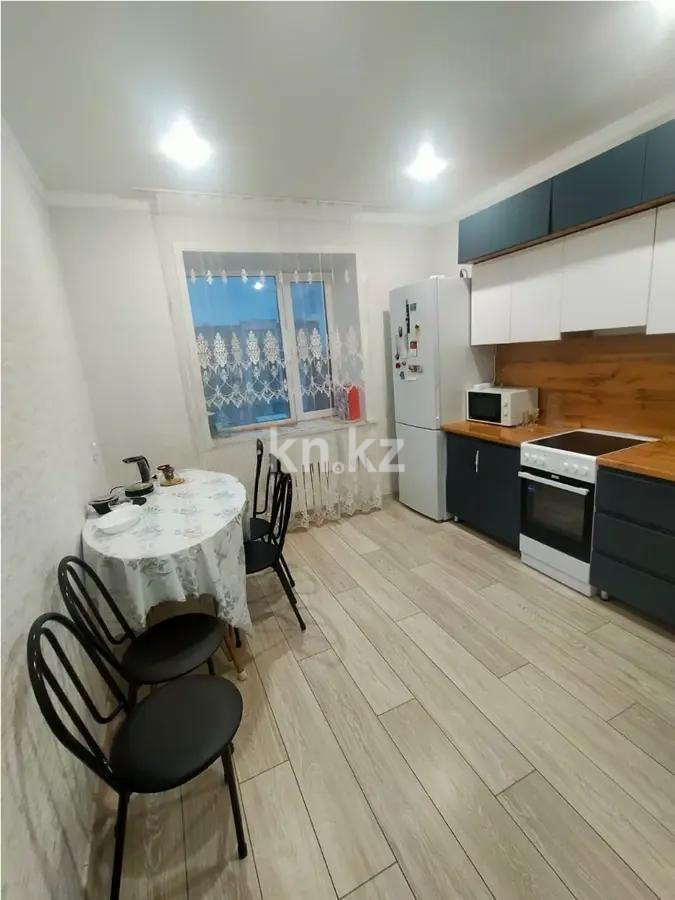 Продажа 2-комнатной квартиры, 63 м², ул. Муканова, дом  86 в Караганде - фото 3