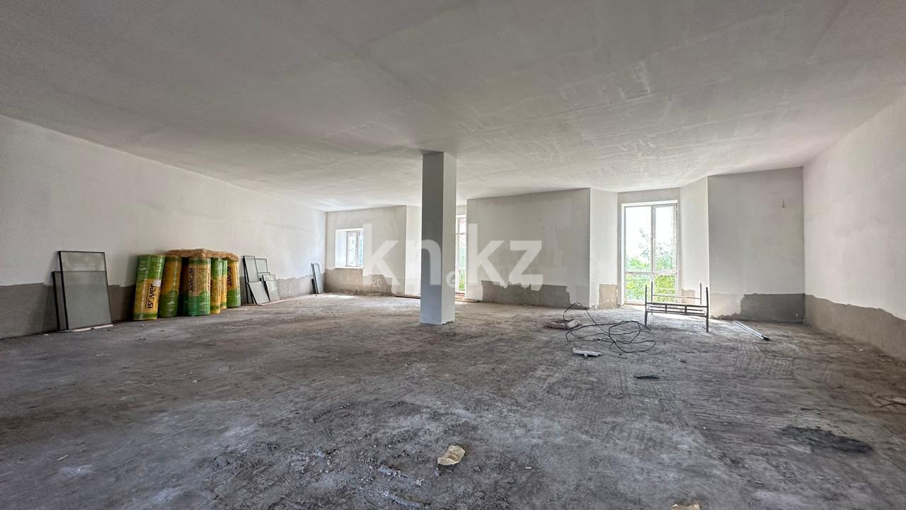 Продажа 4-комнатной квартиры, 207 м², ул. Ботаническая, дом  12/11 - Продажа квартир в Караганде с фото фото 16 из 16