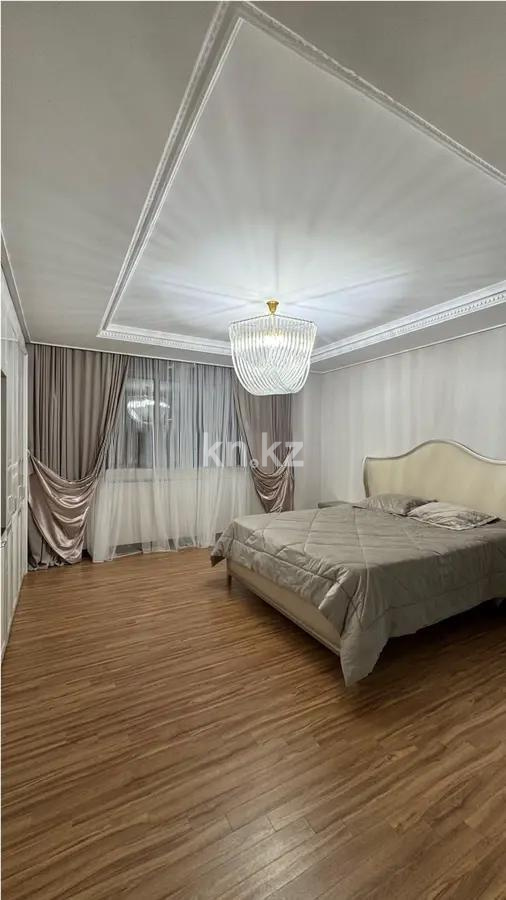Продажа 4-комнатной квартиры, 146.3 м², пр. Кошкарбаева, дом  10 - Продажа  четырехкомнатных квартир в Астане без посредников с фото фото 1 из 6