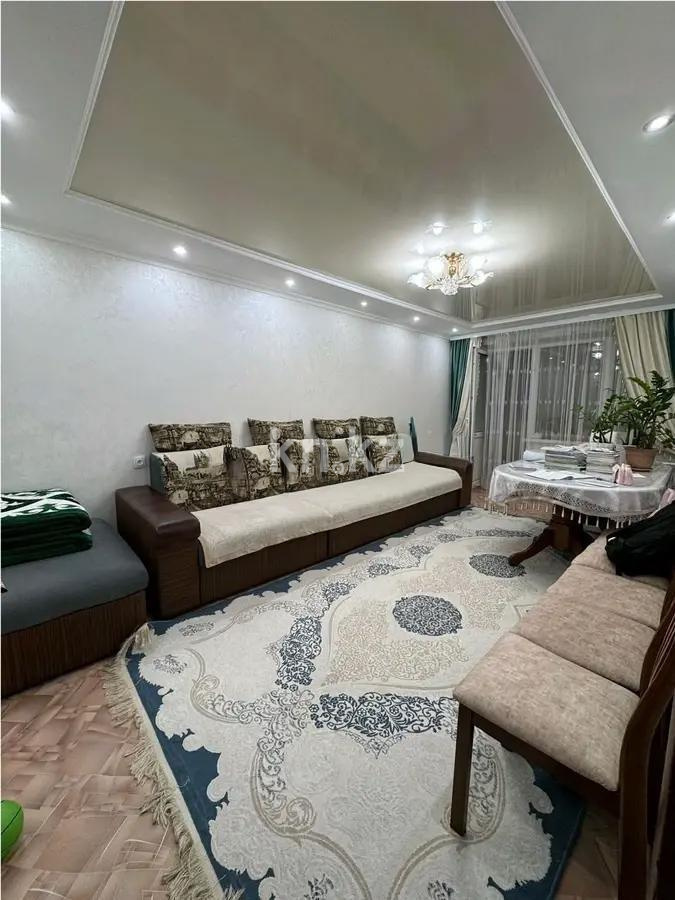 Продажа 3-комнатной квартиры, 63 м², мкр-н 15, дом  28 - Продажа  трехкомнатных квартир в Караганде с фото фото 1 из 9