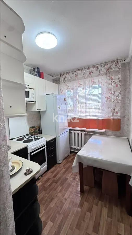 Продажа 2-комнатной квартиры, 44 м², мкр-н Восток-2, дом  14 в Караганде - фото 2