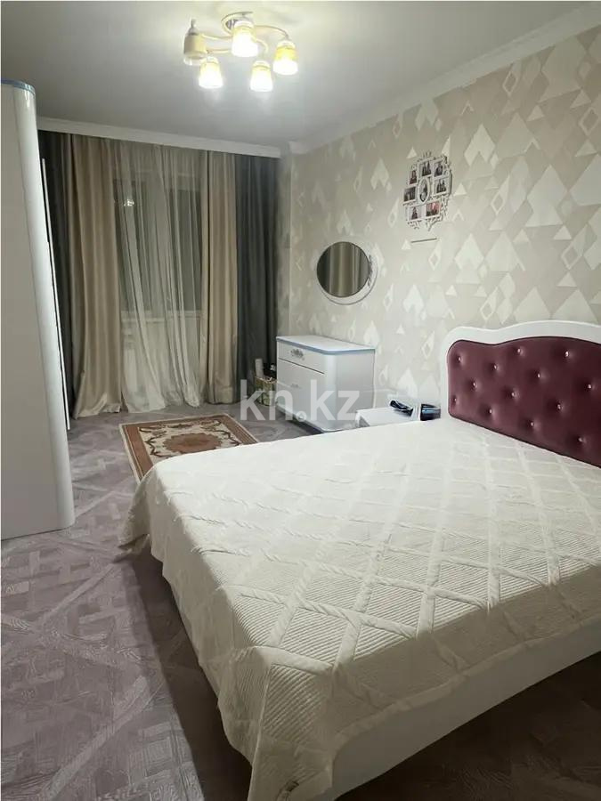 Продажа 2-комнатной квартиры, 70 м², ул. Бектурова, дом  3/2 в Астане - фото 2