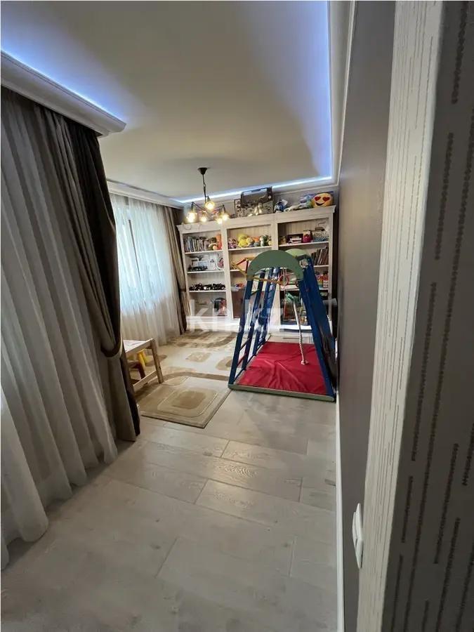 Продажа 4-комнатной квартиры, 130 м² в Астане - фото 4