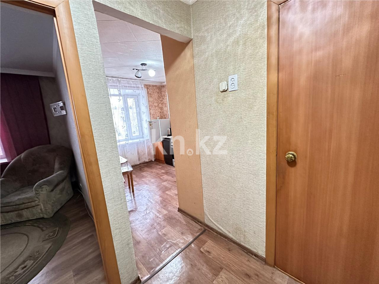 Продажа 1-комнатной квартиры, 32 м², 23 мкр. - Продажа  однокомнатных квартир в Караганде с фото фото 8 из 13