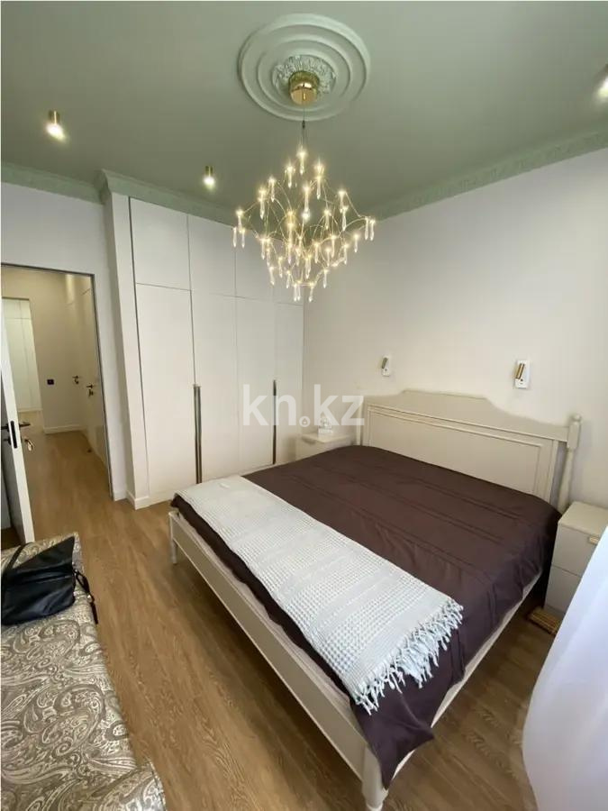 Продажа 3-комнатной квартиры, 130 м², ул. Е-314, дом  22 в Астане - фото 3