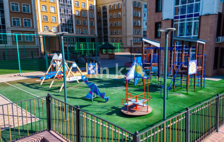Продажа 2-комнатной квартиры, 65.2 м² в Астане - фото 2