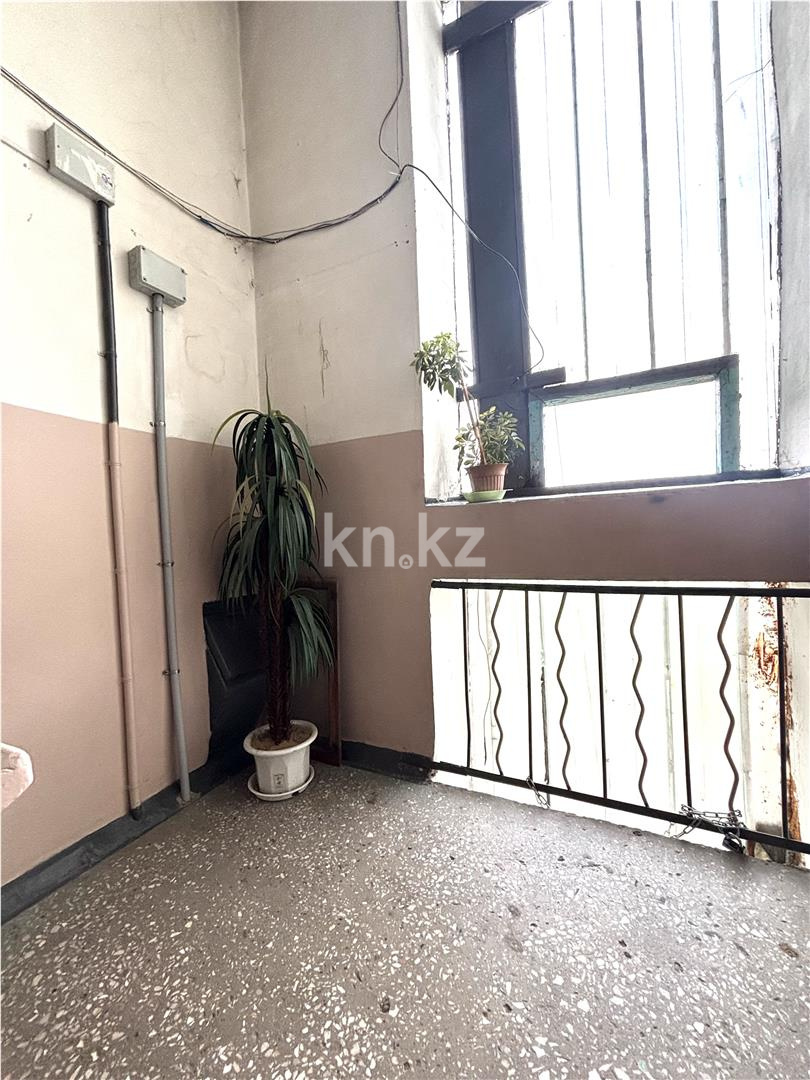 Продажа 3-комнатной квартиры, 61 м² - Продажа  трехкомнатных квартир в Караганде в Михайловке фото 14 из 18