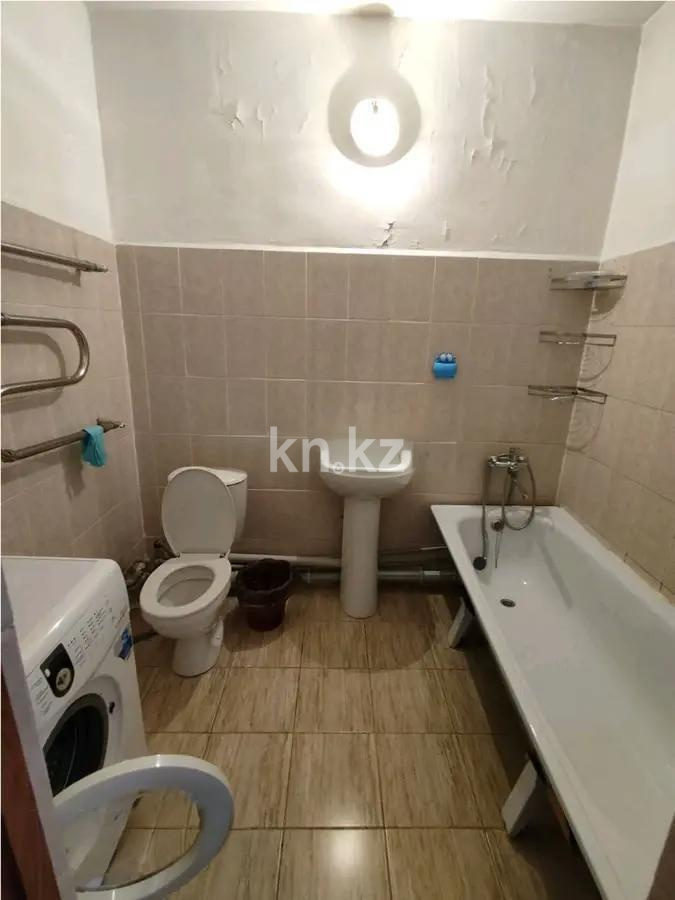 Продажа 1-комнатной квартиры, 41.2 м², мкр-н Нуркент, дом  65 в Алматы - фото 3