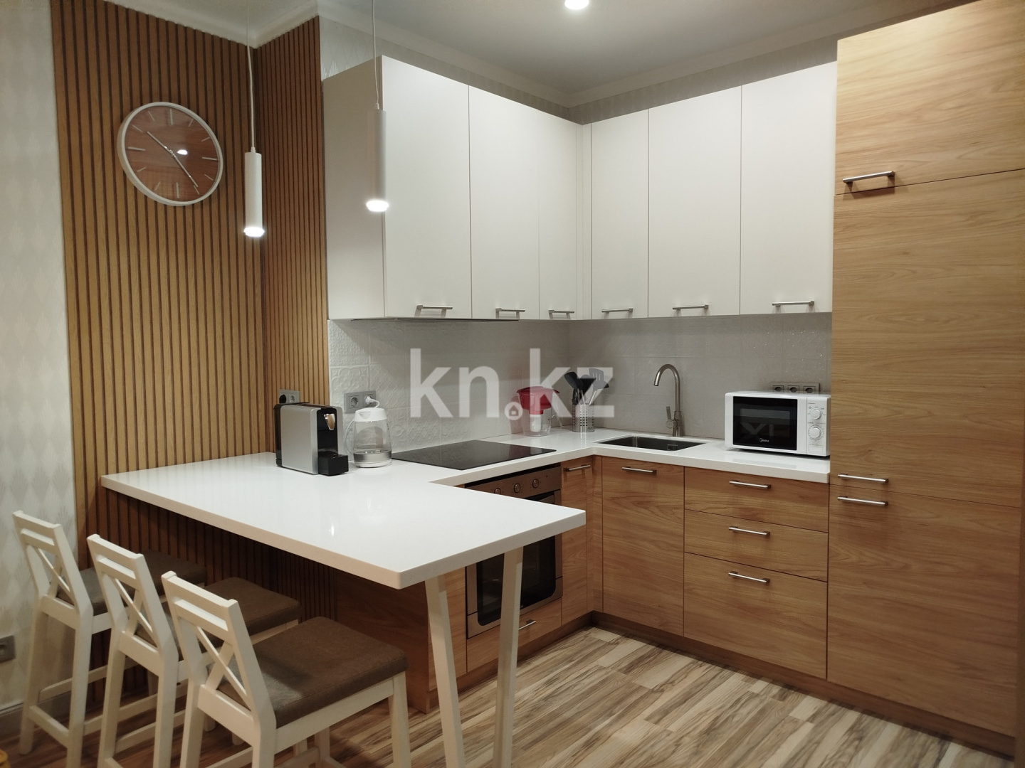 Продажа 2-комнатной квартиры, 45.2 м², ул. Сатпаева в Алматы - фото 3