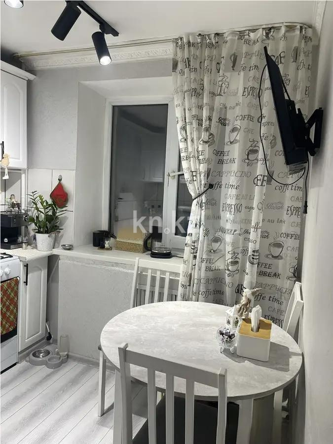 Продажа 2-комнатной квартиры, 42.8 м² - Недвижимость в Казахстане - страница 17 фото 1 из 2