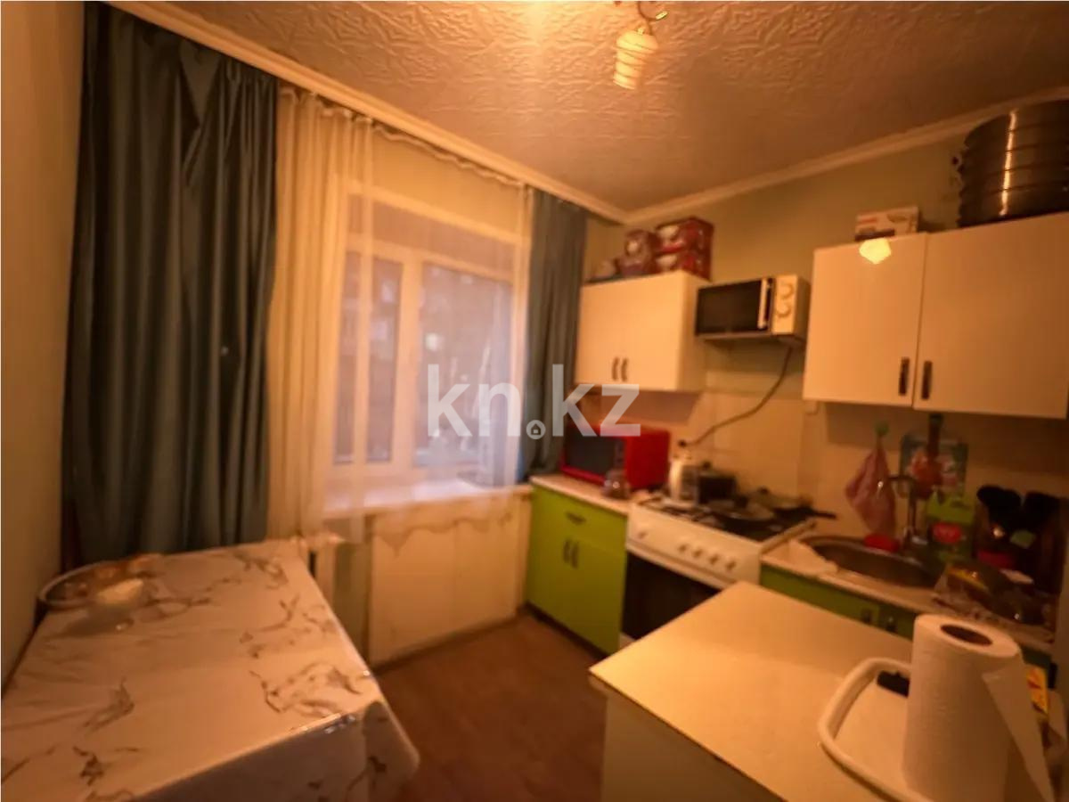 Продажа 2-комнатной квартиры, 47 м², мкр-н 13, дом  21 в Караганде - фото 3