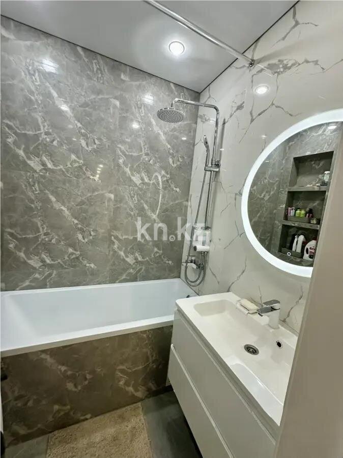 Продажа 3-комнатной квартиры, 83 м² в Караганде - фото 3