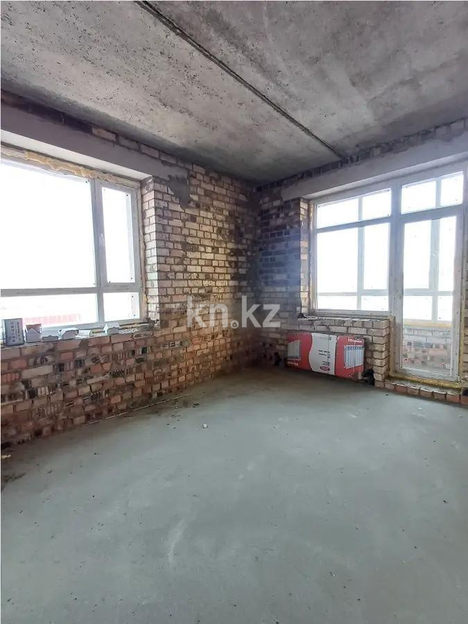 Продажа 4-комнатной квартиры, 130 м², ул. Муканова, дом  19/2 - Продажа квартир в Караганде без посредников с фото фото 1 из 9