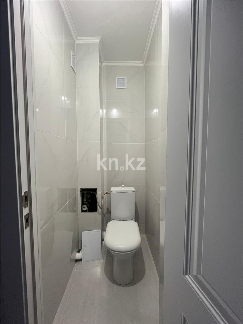 Продажа 3-комнатной квартиры, 57 м², пр. Жумабаева - Продажа квартир в Казахстане фото 12 из 13