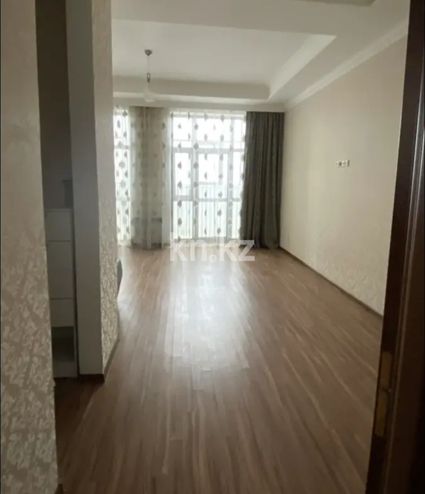 Аренда 4-комнатной квартиры, 180 м², пр. Мангилик Ел, дом  28 в Астане - фото 9