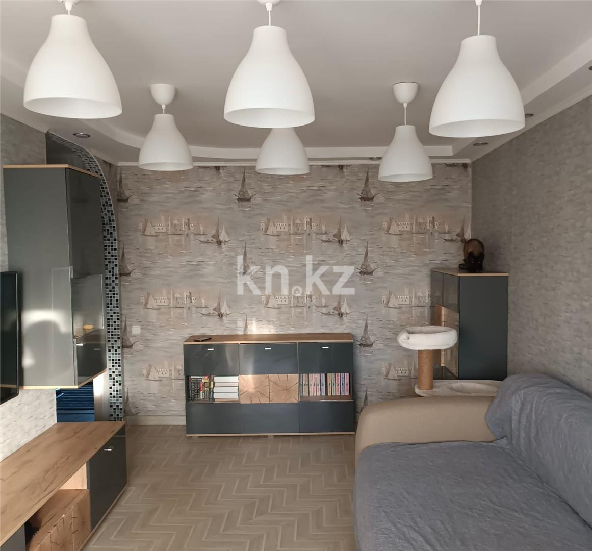 Продажа 3-комнатной квартиры, 63 м², пр. Бухар-жырау, дом  75 - Продажа  трехкомнатных квартир в Караганде с фото фото 1 из 20