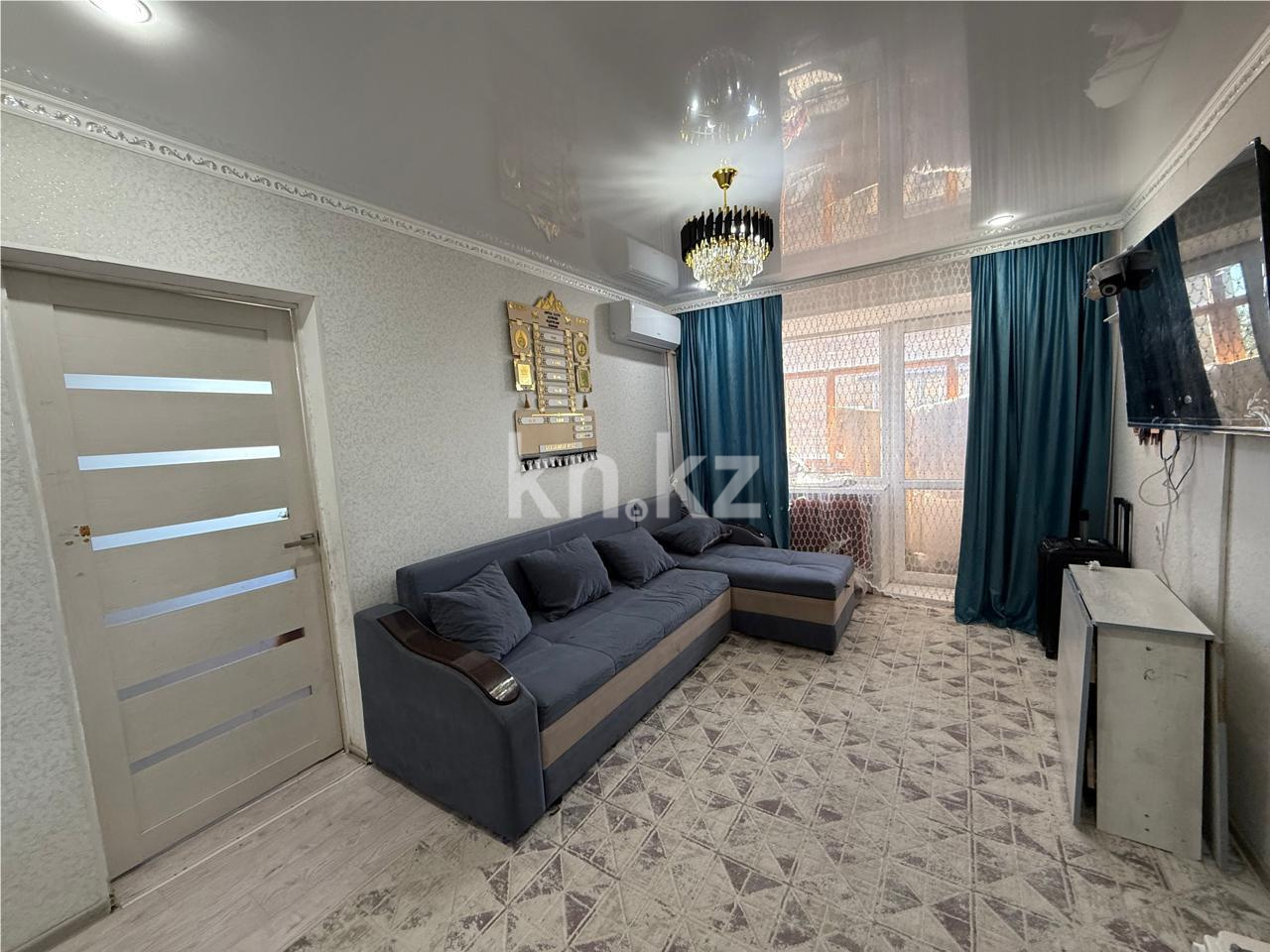 Продажа 3-комнатной квартиры, 53 м², мкр-н 15, дом  6 - Продажа  трехкомнатных квартир в Караганде фото 1 из 12