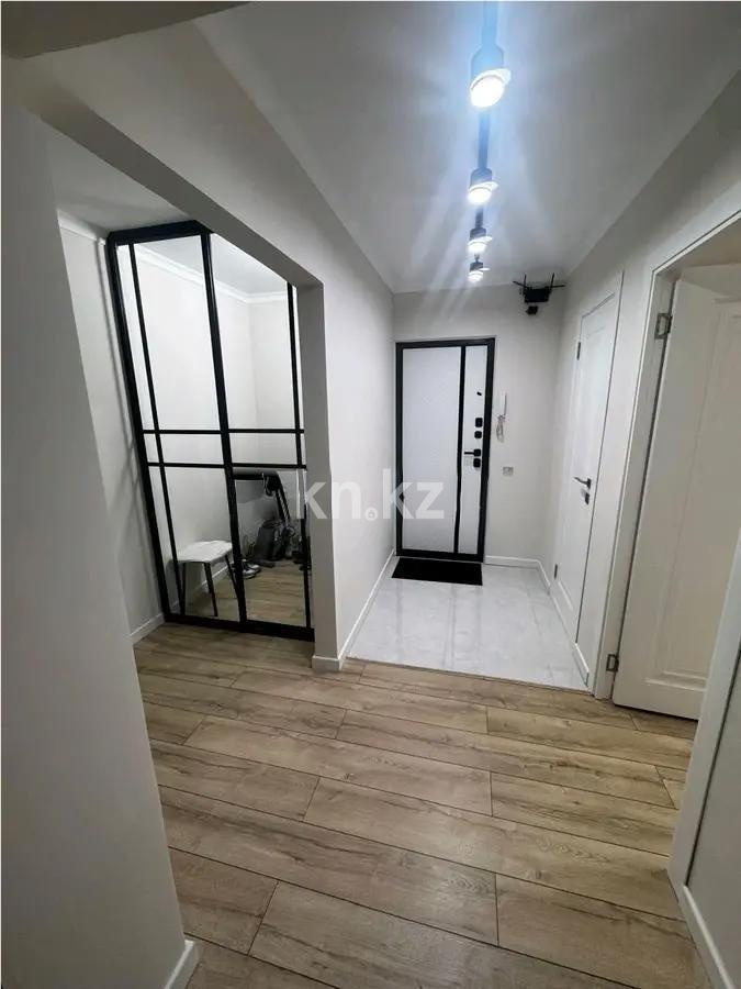 Продажа 3-комнатной квартиры, 70.4 м² в Алматы - фото 4