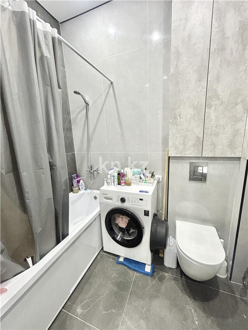 Продажа 2-комнатной квартиры, 70 м² в Караганде - фото 11