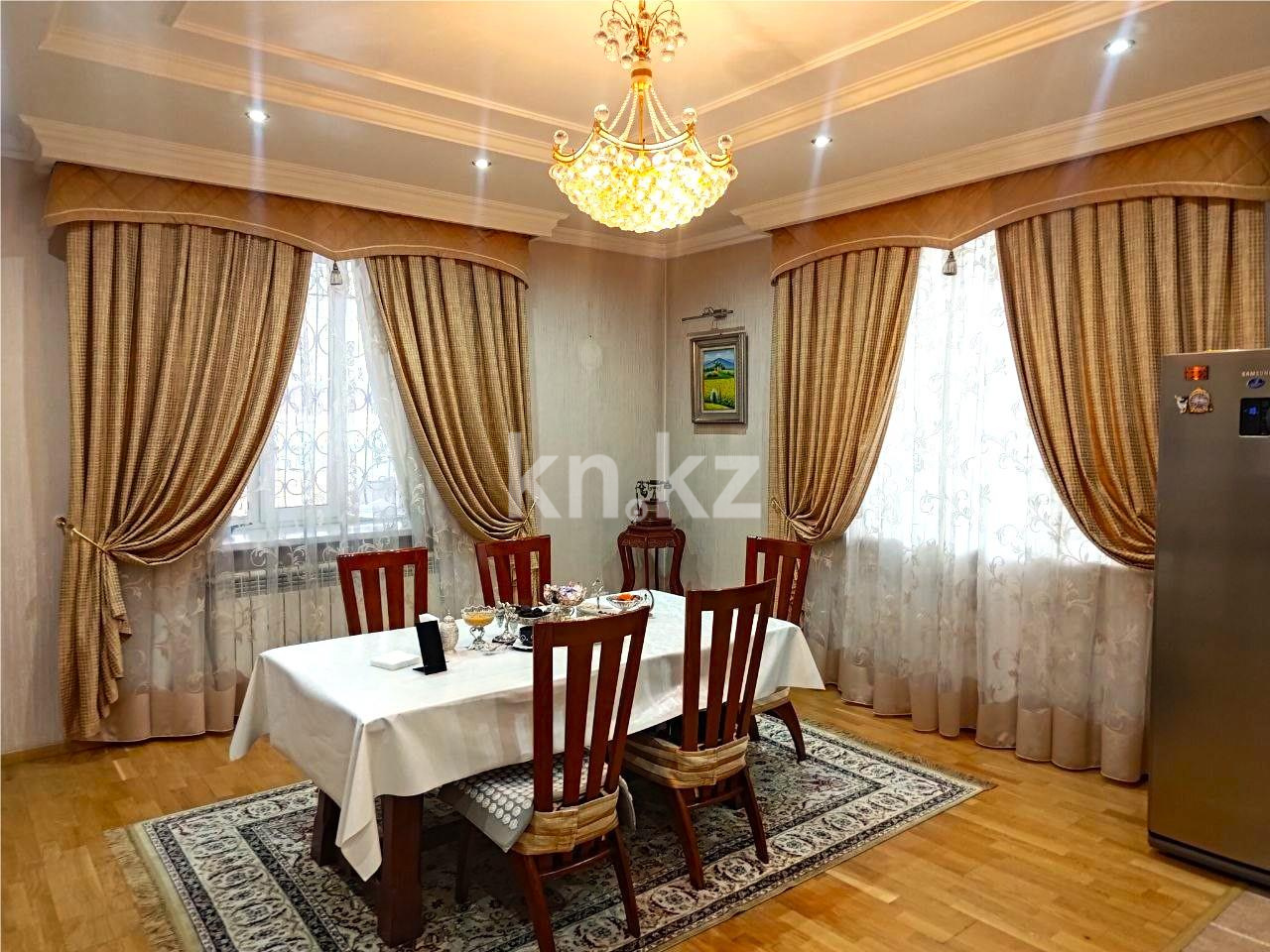 Продажа 8-комнатного дома, 433 м² - Продажа пятикомнатных и более домов, коттеджей в Караганде фото 20 из 48