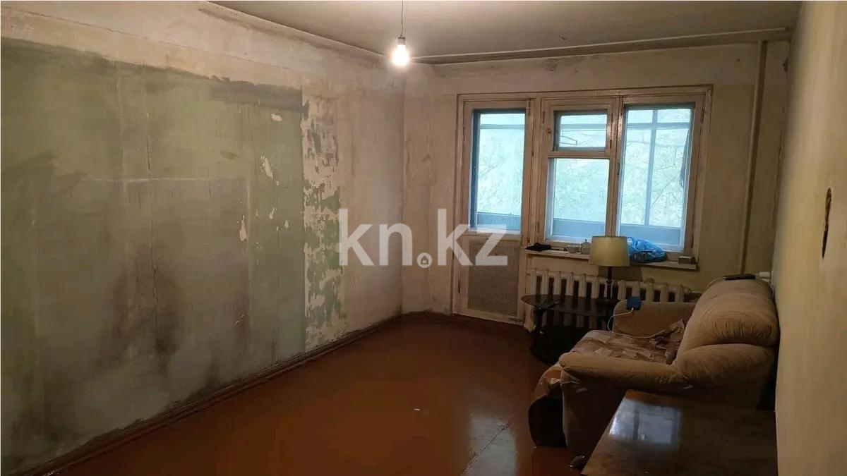 Продажа 3-комнатной квартиры, 63 м², ул. Крылова, дом  6 - Продажа  трехкомнатных квартир в Караганде с фото фото 1 из 4