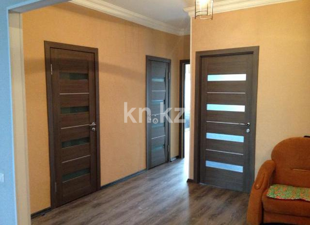 Аренда 3-комнатной квартиры, 107 м², пр. Республики, дом  1/3 - Аренда квартир помесячно в Караганде фото 2 из 11