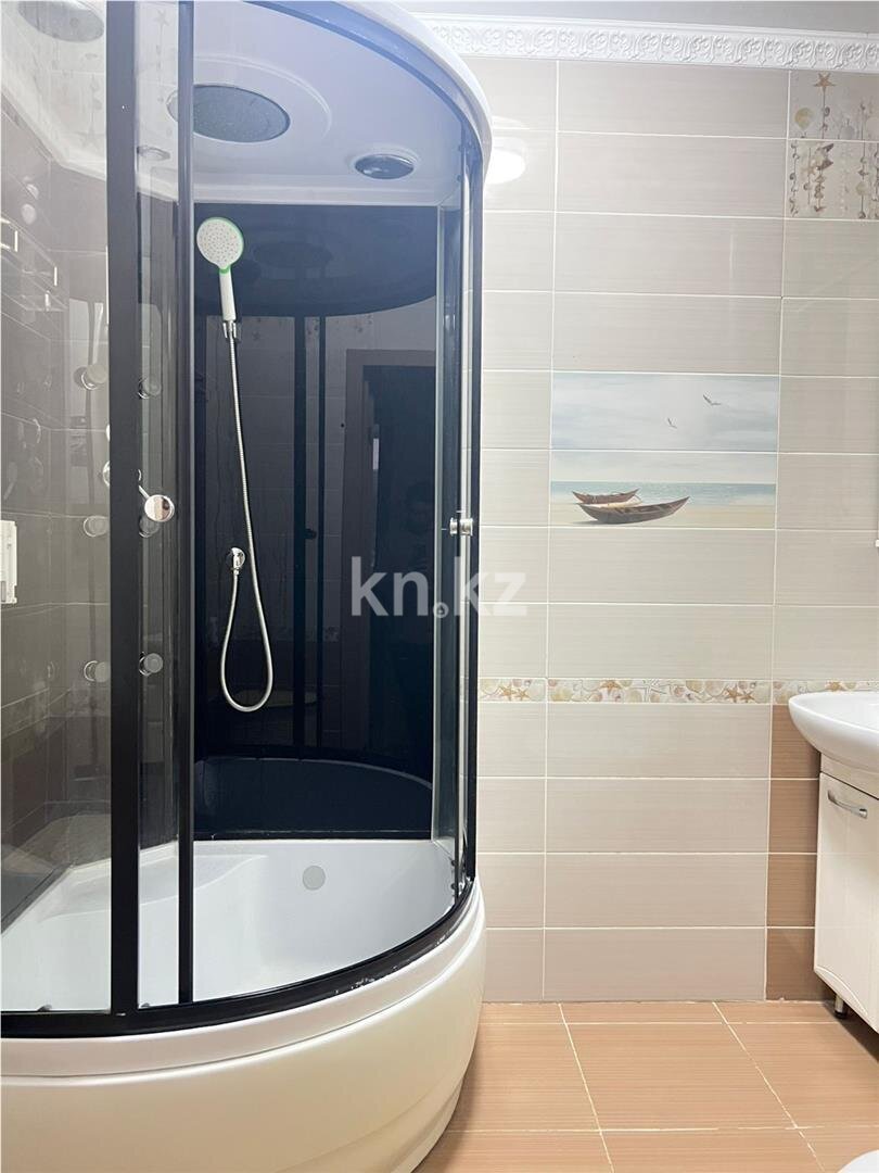Продажа 4-комнатной квартиры, 86 м² в Караганде - фото 24