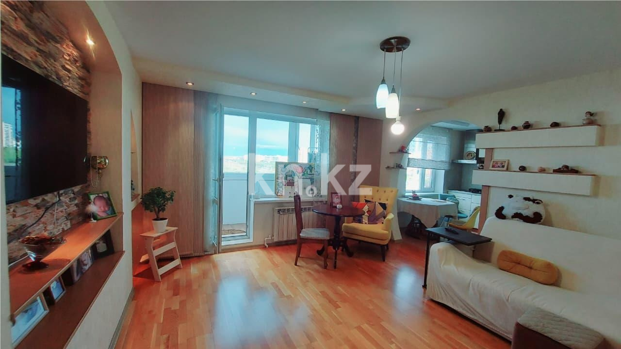 Продажа 4-комнатной квартиры, 76 м² в Караганде