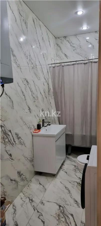 Продажа 3-комнатной квартиры, 65 м², ул. Молокова, дом  113 в Караганде