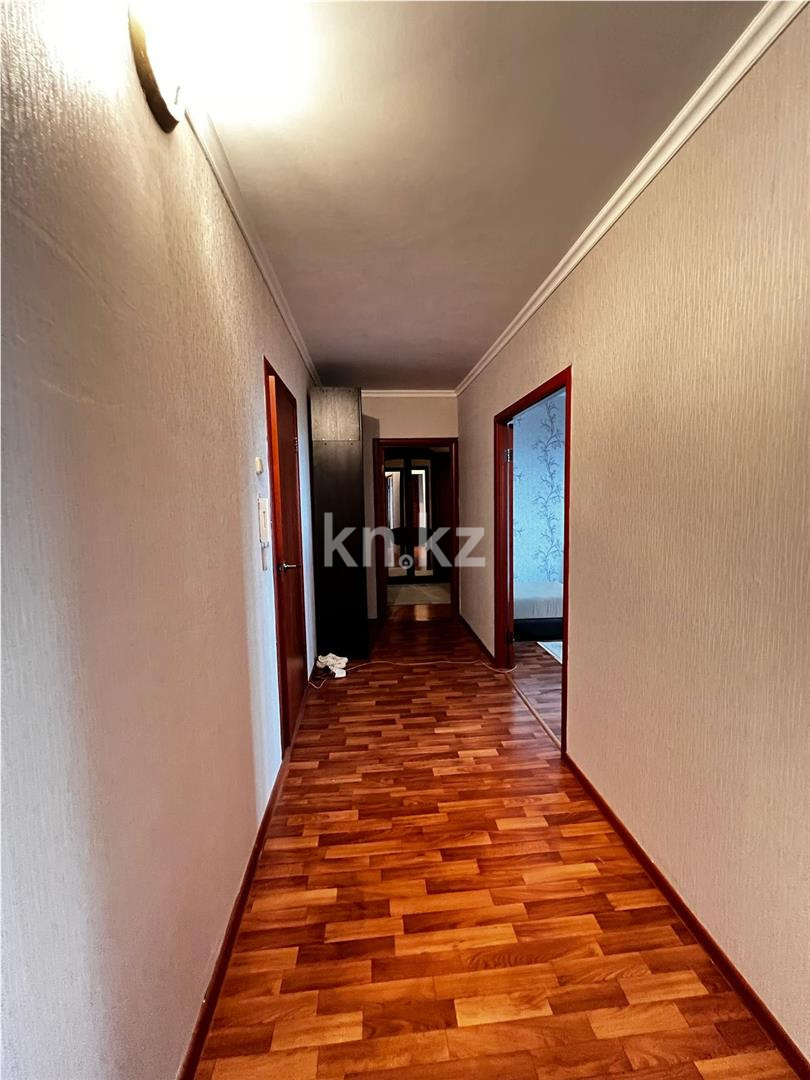 Продажа 2-комнатной квартиры, 53 м², мкр-н Голубые Пруды, дом  18 в Караганде - фото 12