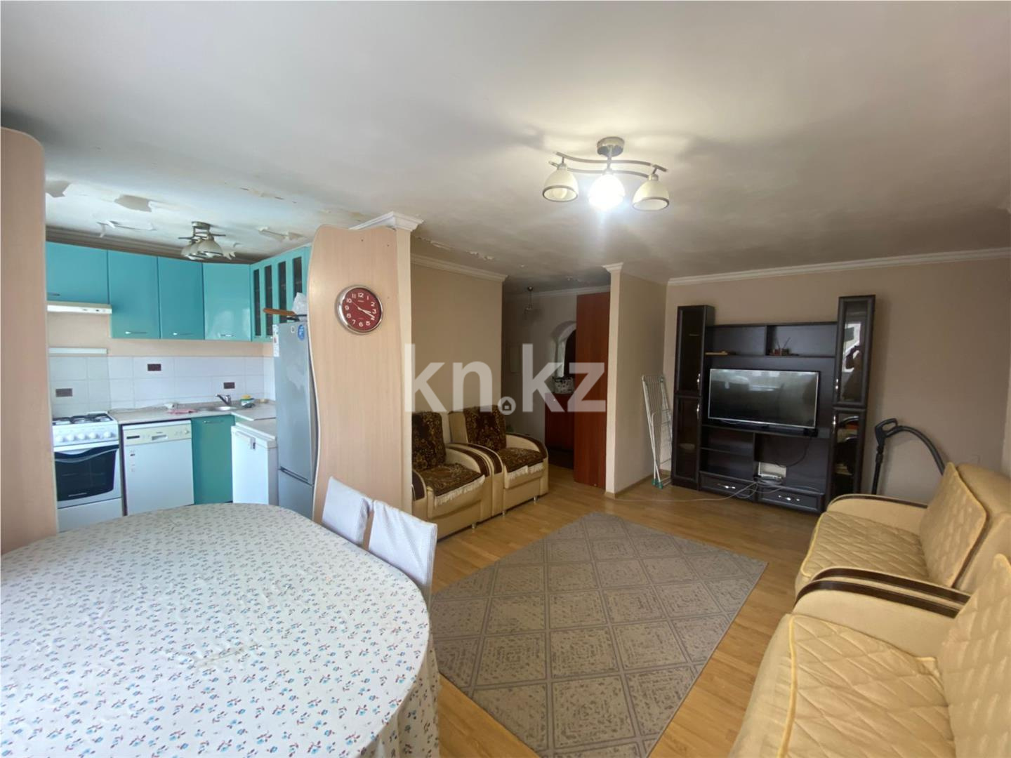 Продажа 3-комнатной квартиры, 57 м² в Караганде