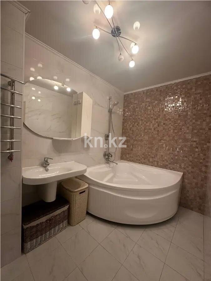 Продажа 3-комнатной квартиры, 80 м² в Алматы - фото 4
