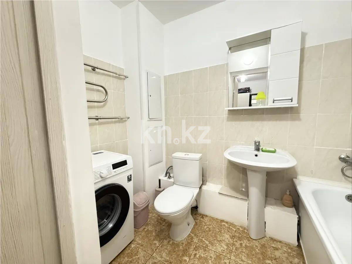 Продажа 1-комнатной квартиры, 36 м², ул. Серкебаева, дом  33 в Астане - фото 3