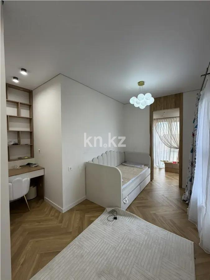 Продажа 7-комнатной квартиры, 270 м² - Продажа квартир в новостройках Алматы без посредников фото 2 из 5