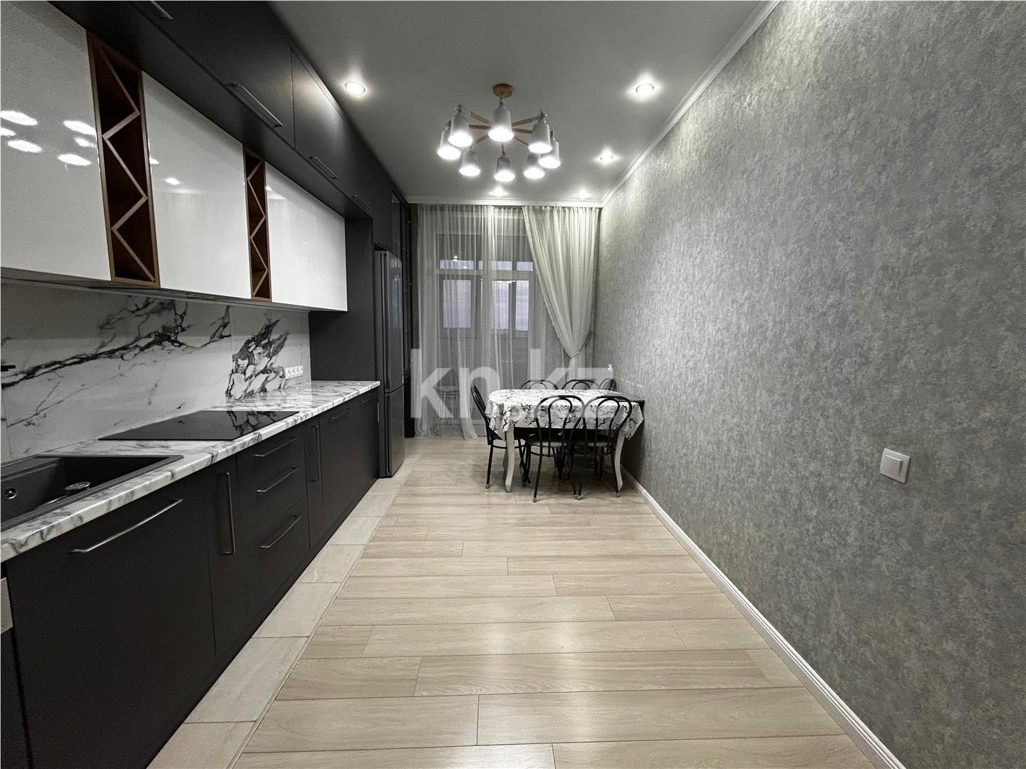 Продажа 4-комнатной квартиры, 119 м², мкр-н Степной-3, дом  1/10 - Продажа  четырехкомнатных квартир в Караганде фото 2 из 19